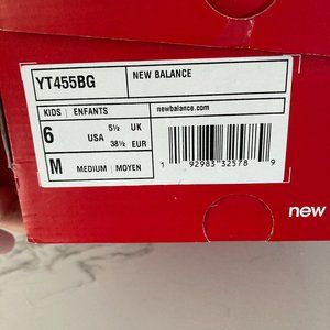 Black New Balance Kids Shoe (Size 6 Youth) - New In Box